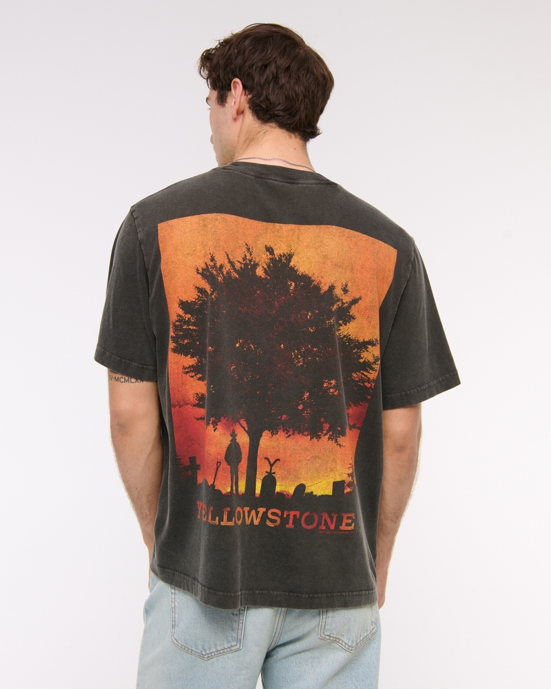 Yellowstone Vintage-Inspired Graphic Tee(black,XS)