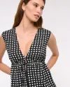black dot