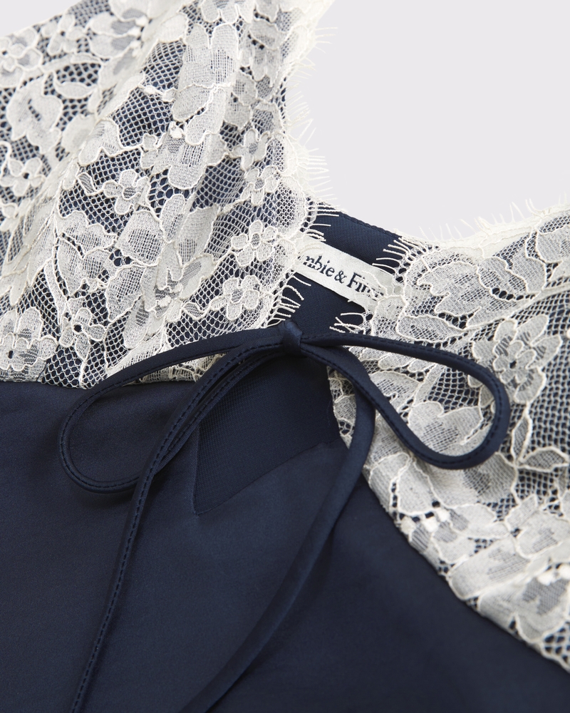 The A&F Bella Tie-Front Cami(dark indigo,XXS)