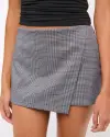 black pattern