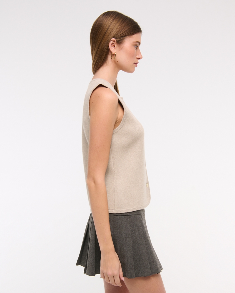 The A&F Mara High-V LuxeLoft Sweater Vest(sand,XXS)