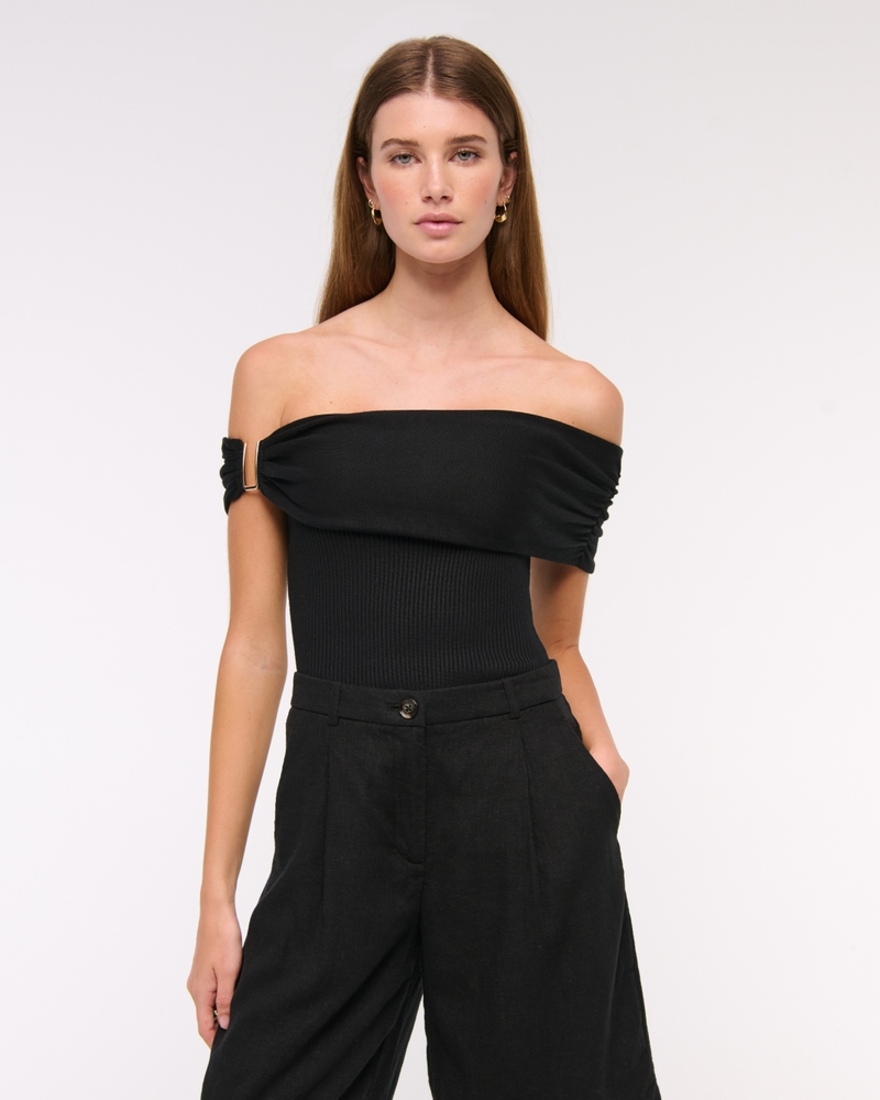 Hardware Off-The-Shoulder Sweater Top