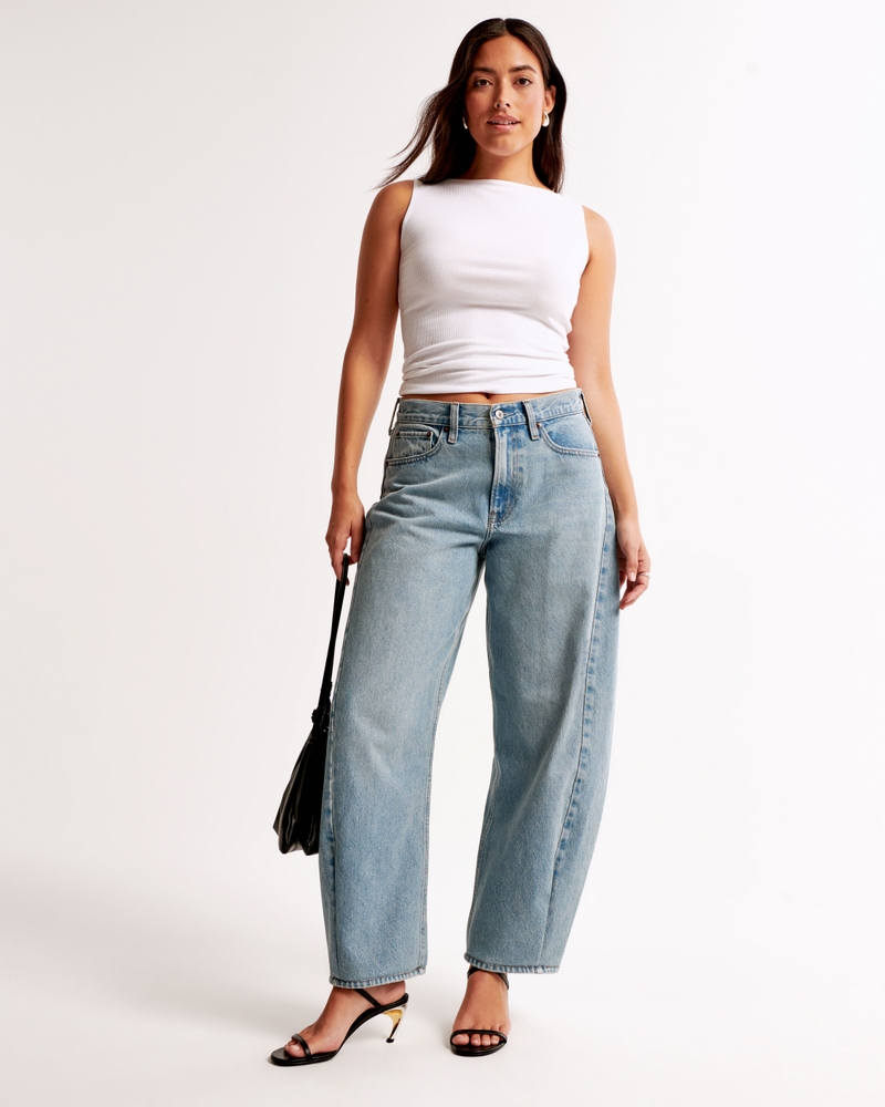 Curve Love Mid Rise Barrel Jean(light,24)