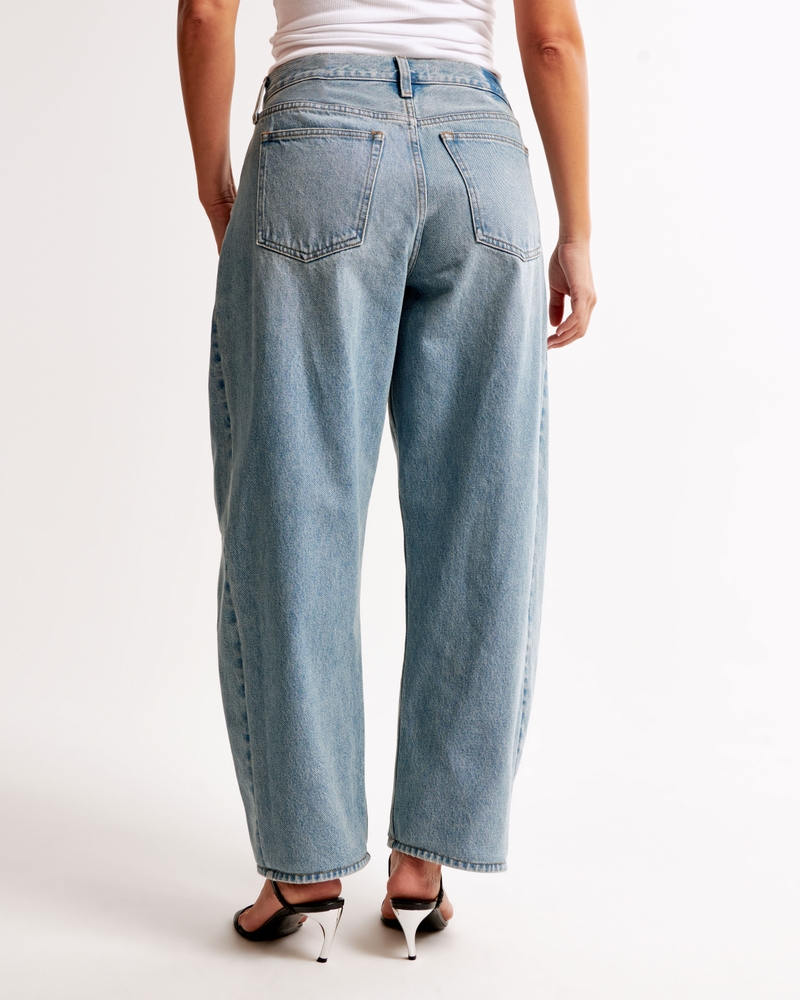 Curve Love Mid Rise Barrel Jean(light,24)