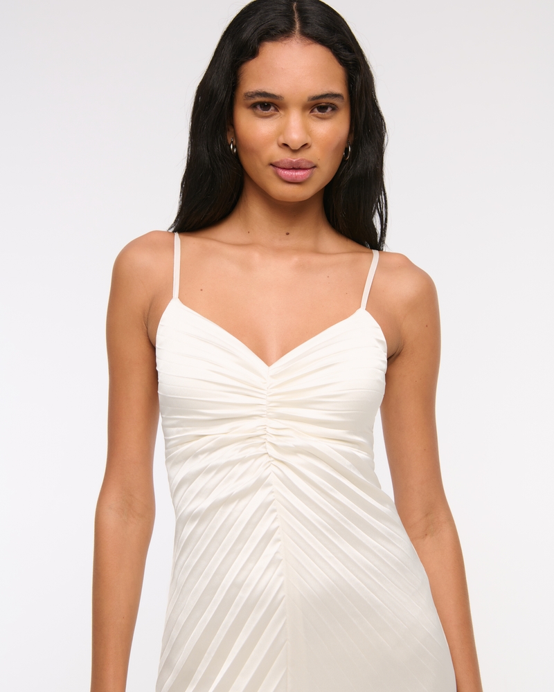 The A&F Giselle Sunburst Pleated Maxi Dress(pearl,XXS)
