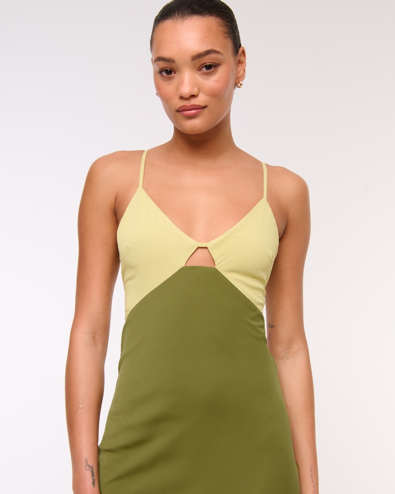 The A&F Julia Slip Cutout Maxi Dress(moss green,XXS)