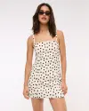black dot
