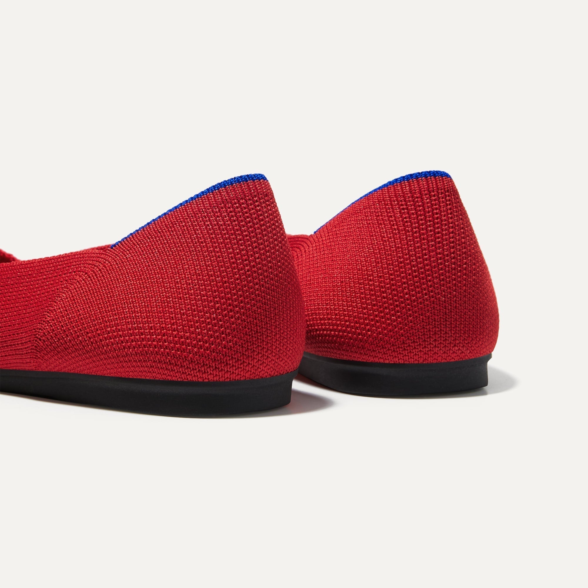 The Flat - Bright Red(Bright Red,5)