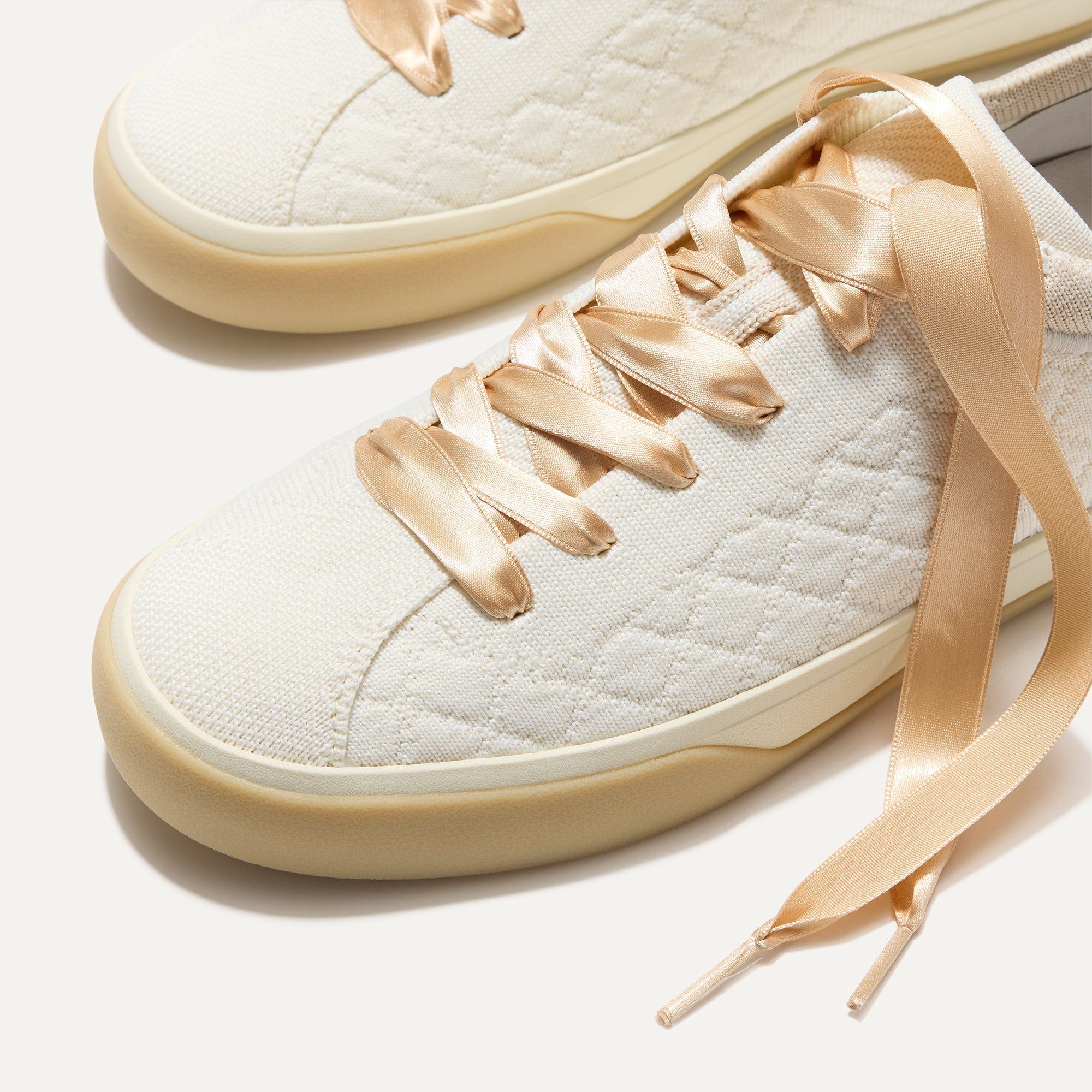The Lace Up Sneaker - Quilted Cloud(Quilted Cloud,5)