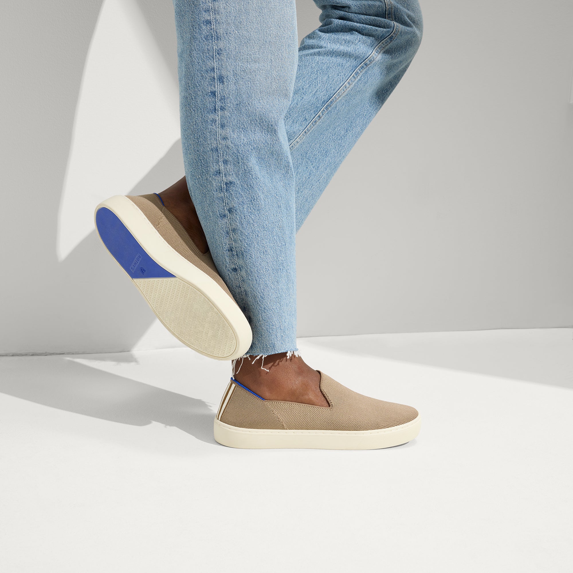 The Original Slip On Sneaker - Latte(Latte,5)