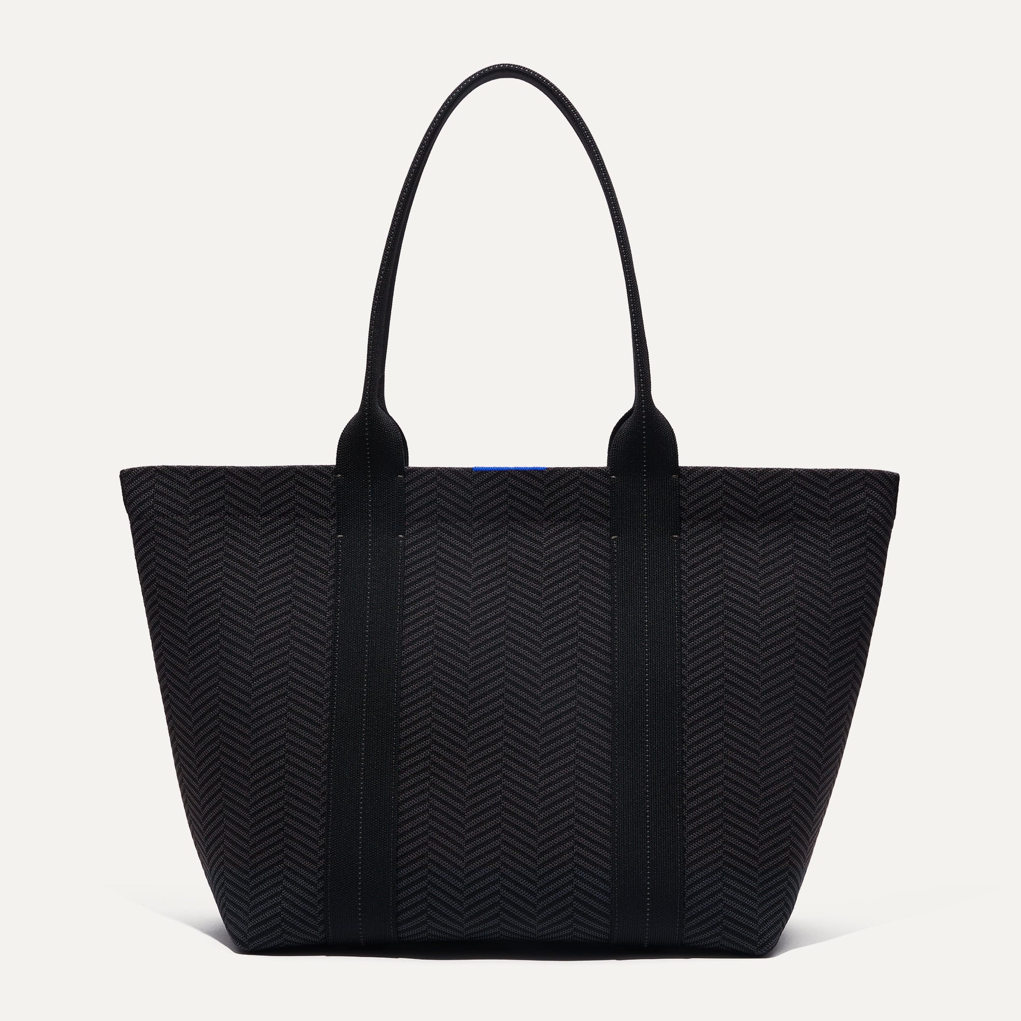 The Essential Tote - Shadow Black(Shadow Black)
