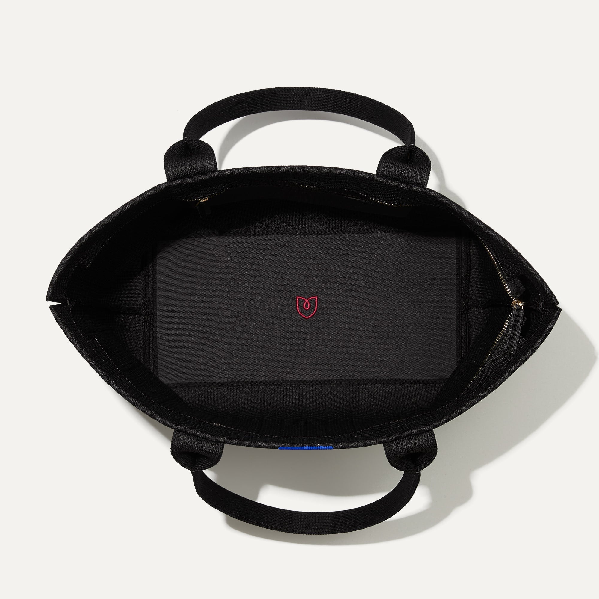 The Essential Tote - Shadow Black(Shadow Black)