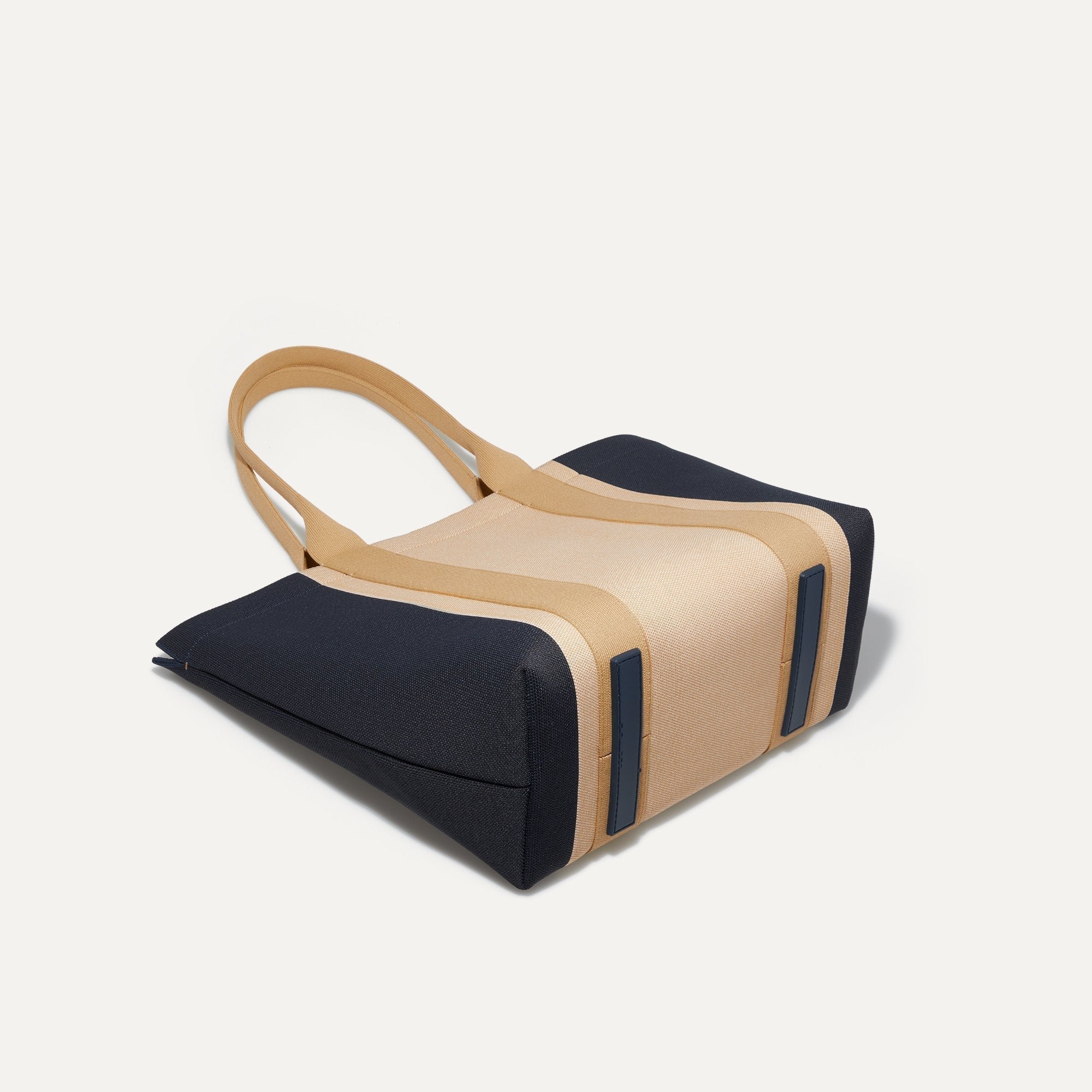The Essential Tote - Ink and Ivory(Ink and Ivory)