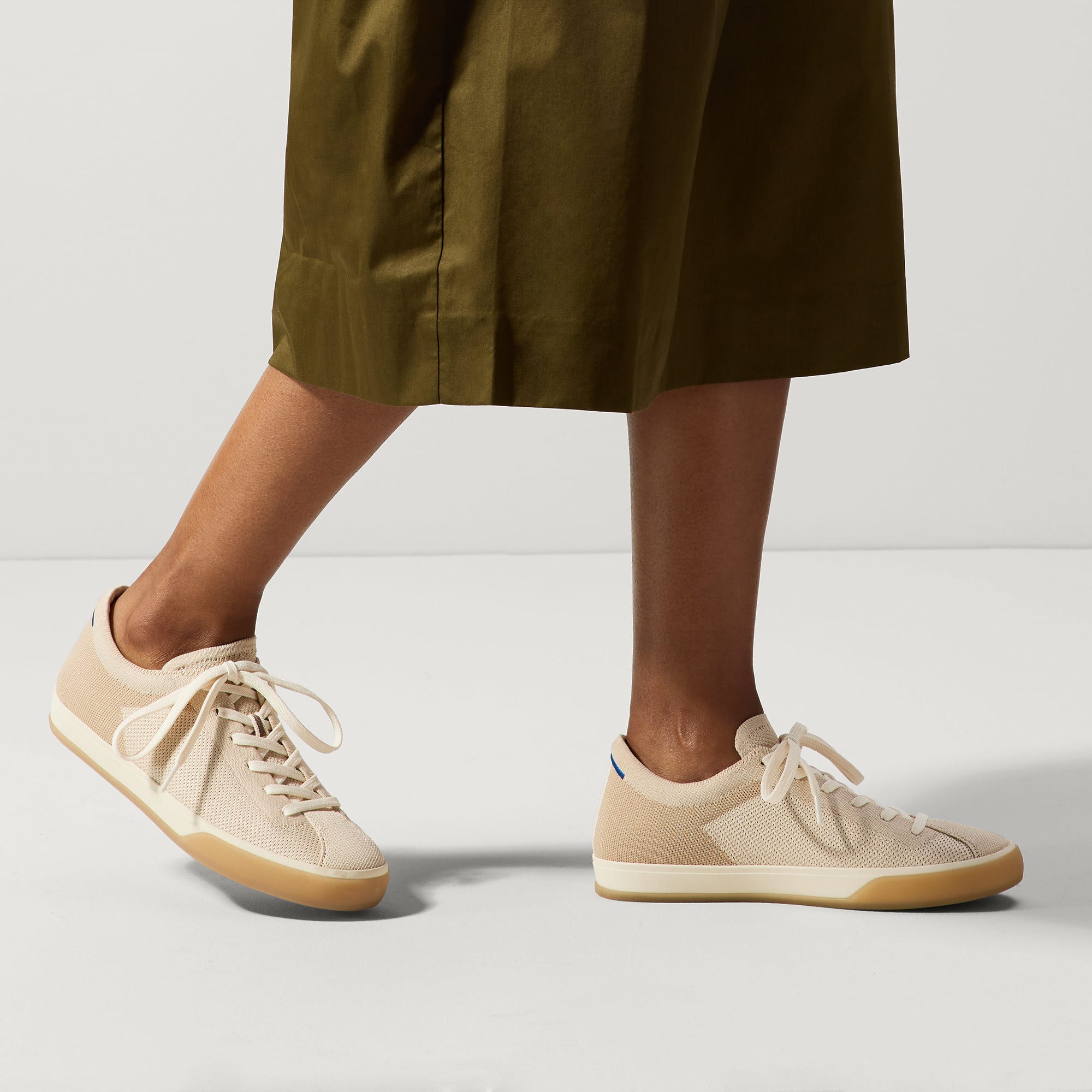 The Lace Up Sneaker - Biscuit(Biscuit,5)