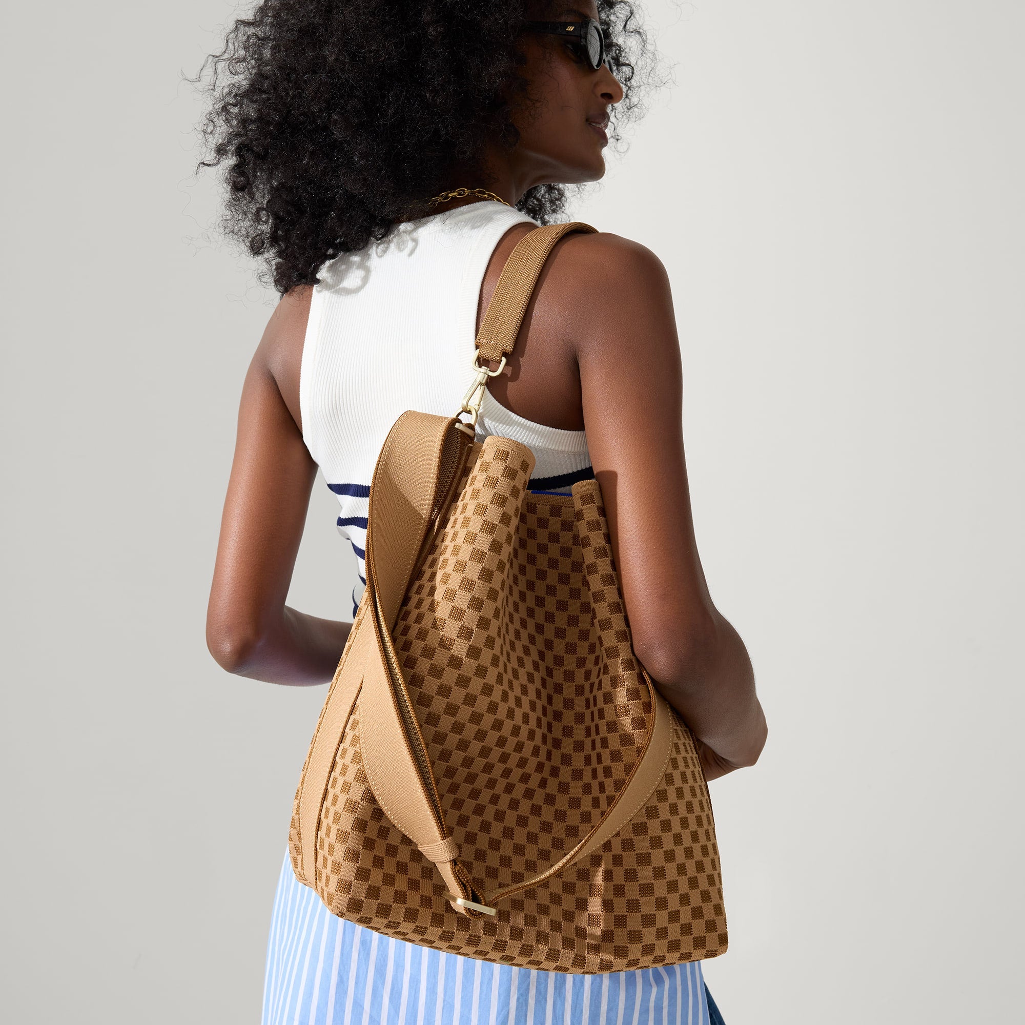 The Bucket Bag - Hazelnut(Hazelnut)