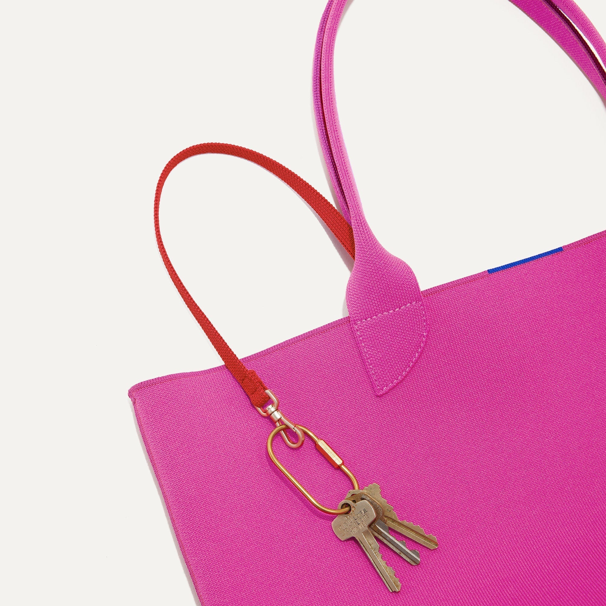 The Lightweight Tote - Dragon Fruit(Dragon Fruit)