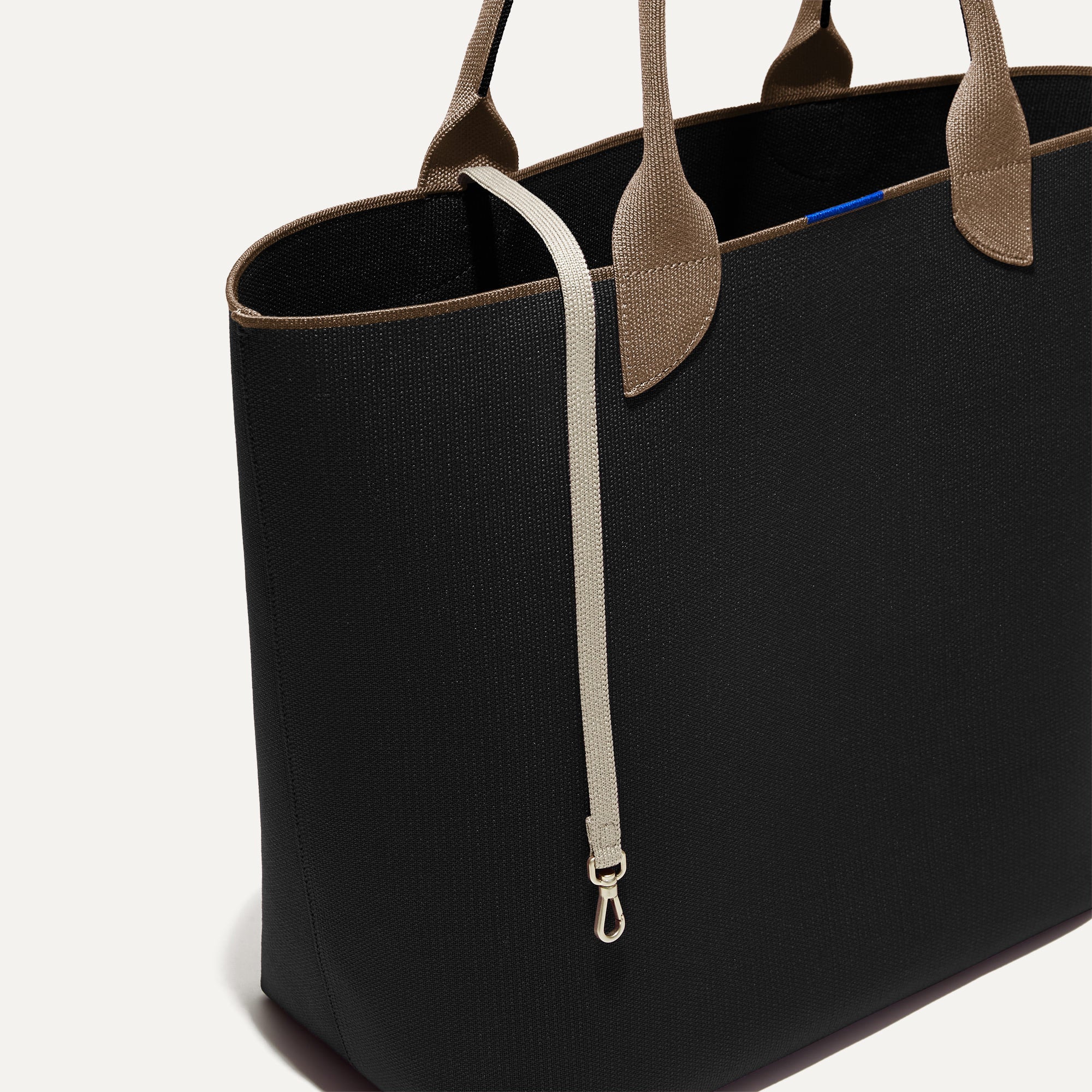 The Lightweight Tote - Black Portobello(Black Portobello)