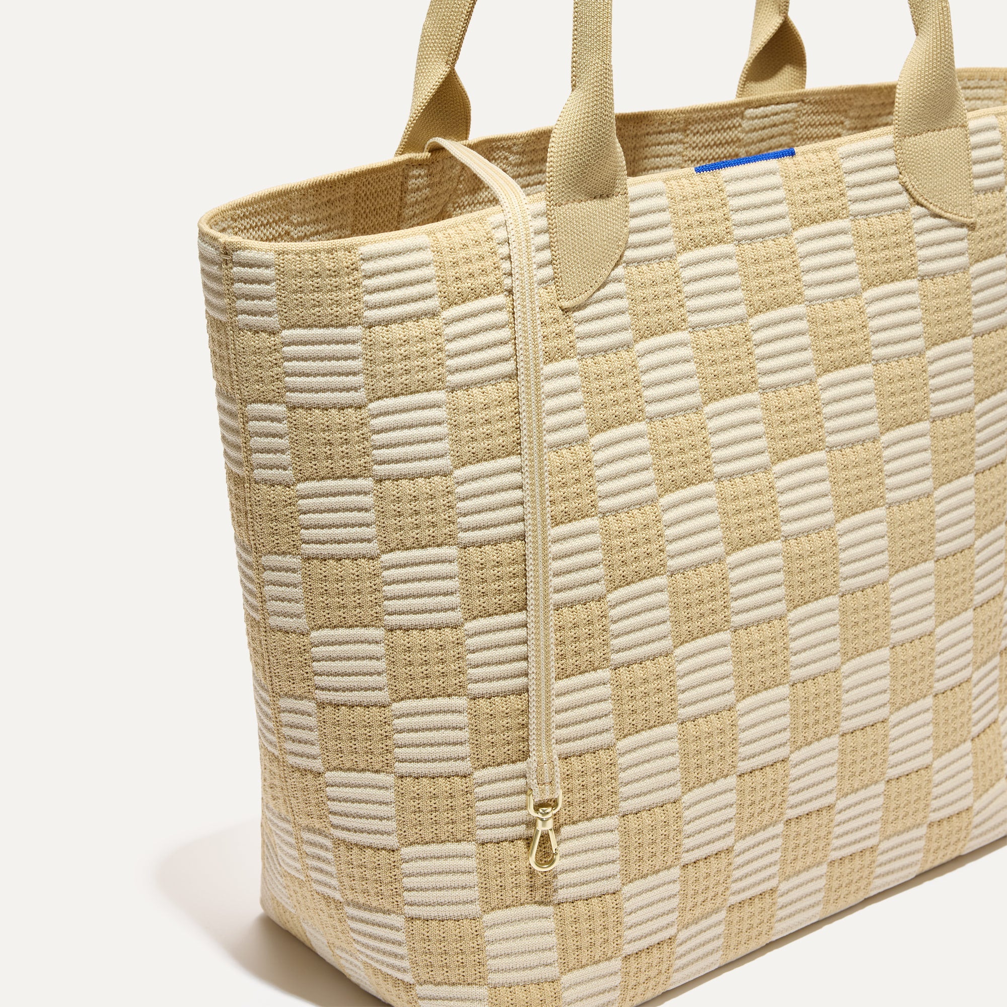 The Lightweight Tote - Checker Sand(Checker Sand)
