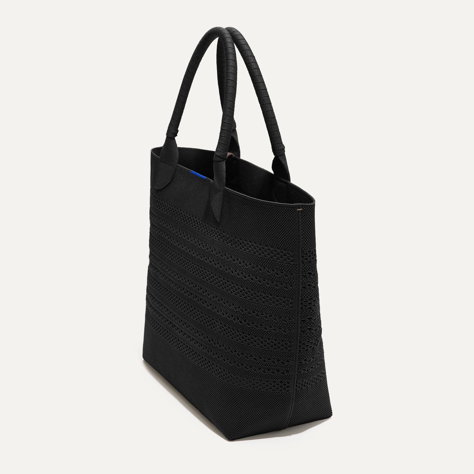 The Lightweight Tote - Black Crochet(Black Crochet)