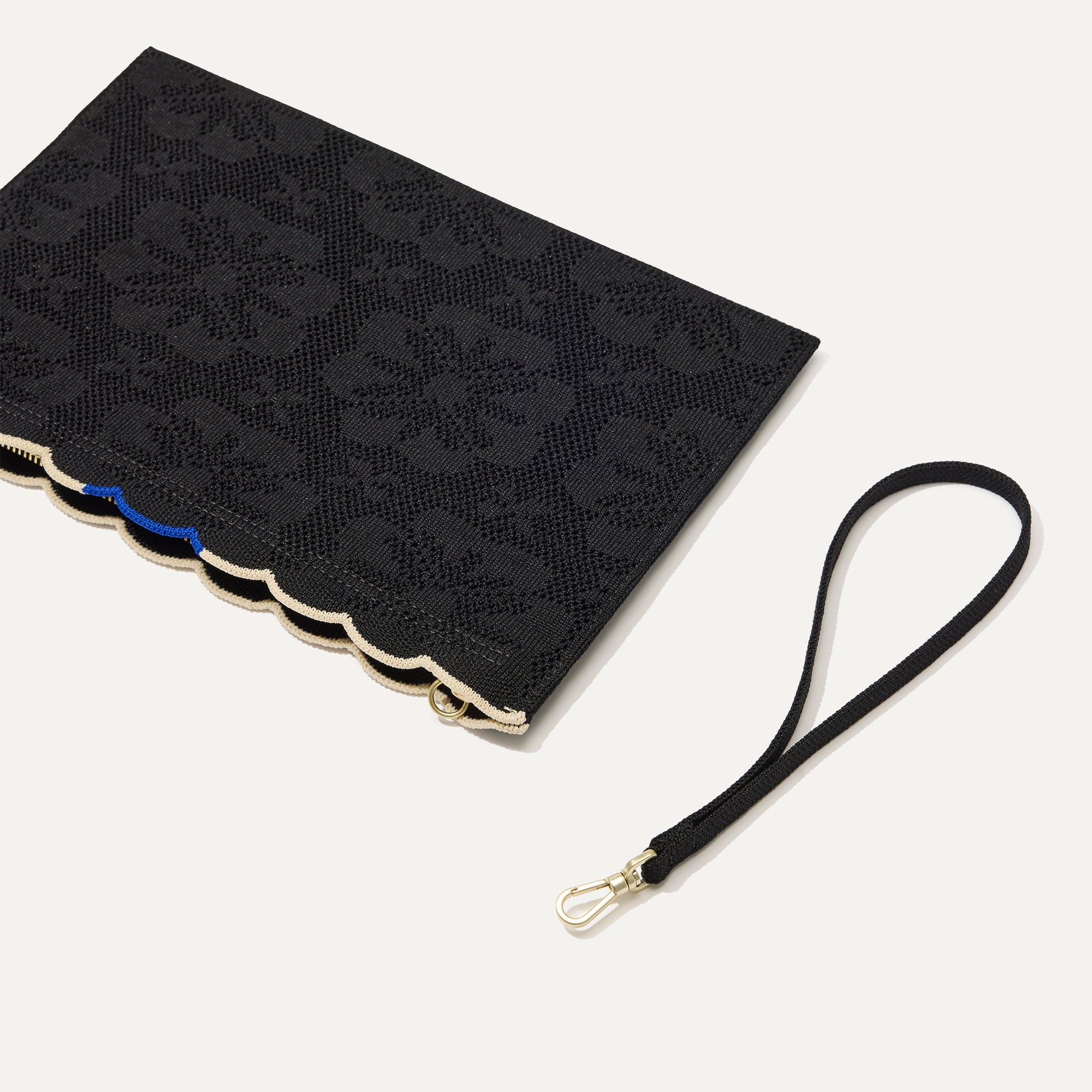 The Wristlet - Black Carnation(Black Carnation)
