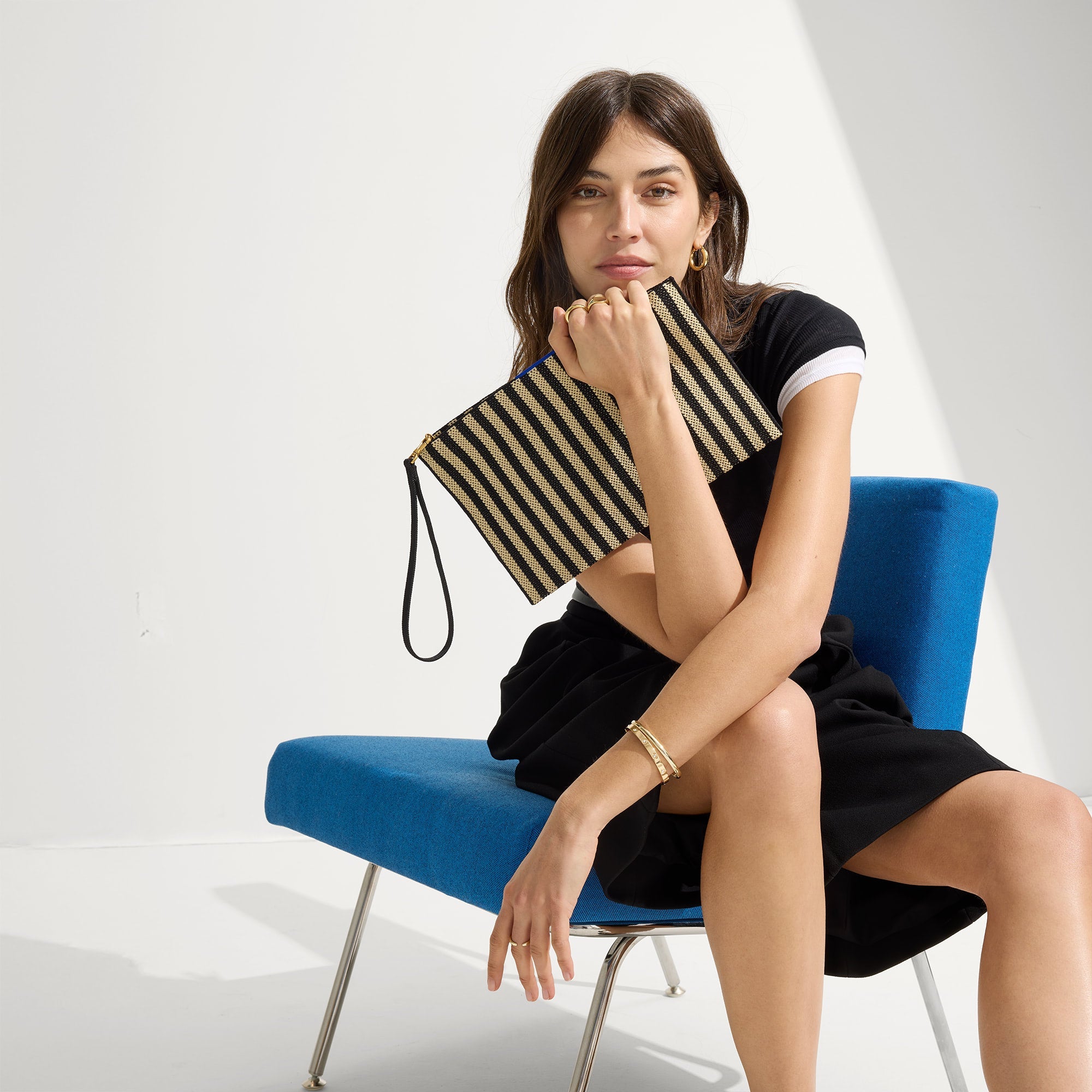The Wristlet - Black Tie(Black Tie)