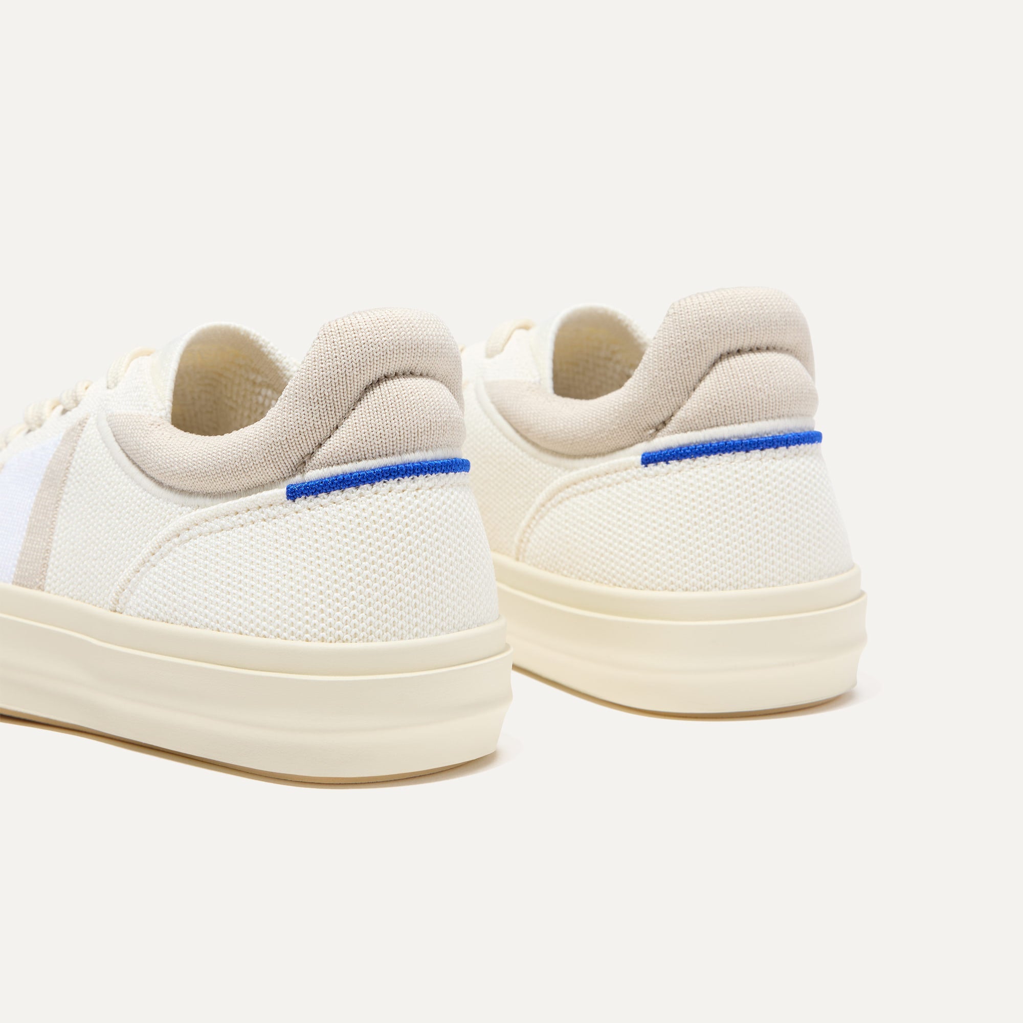 The Women's RS02 Sneaker - Buff(Buff,5)