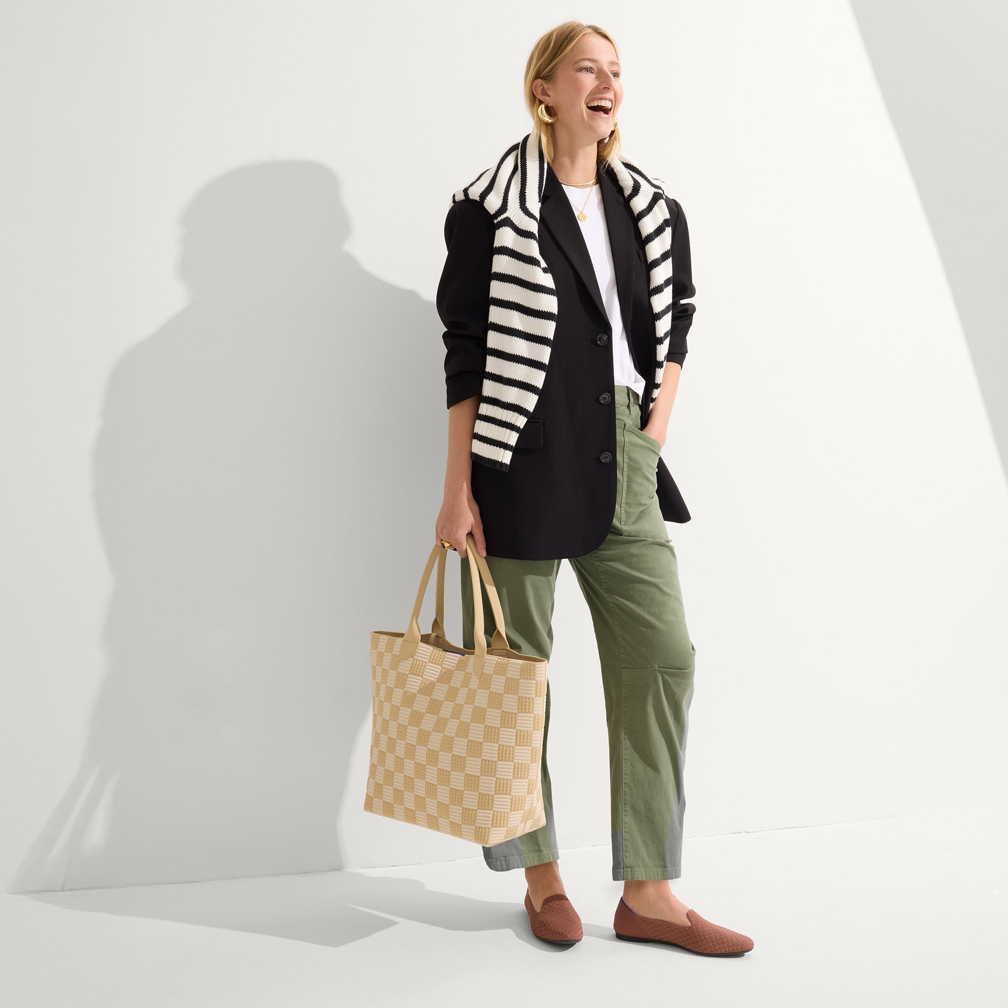 The Lightweight Tote - Checker Sand(Checker Sand)