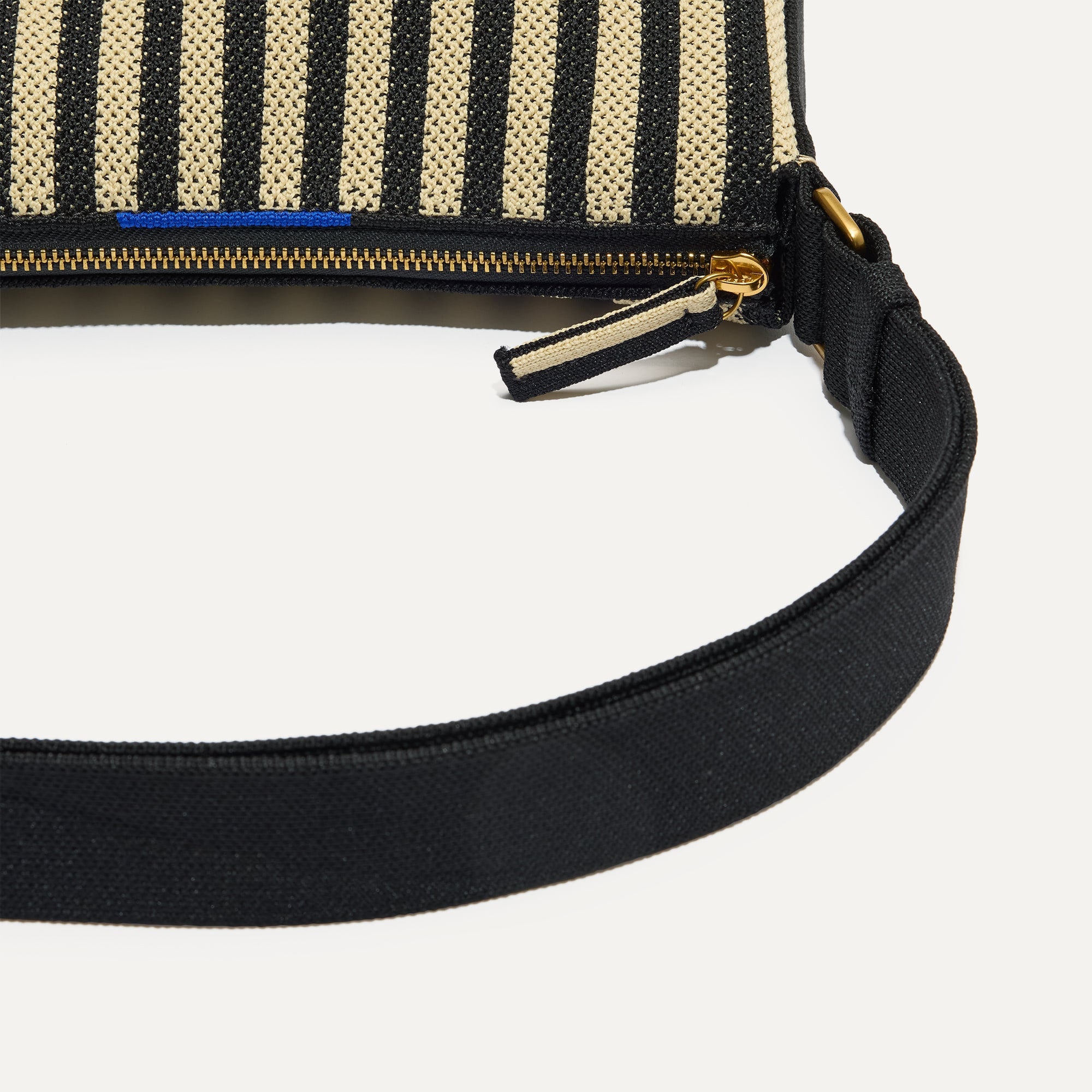 The Casual Crossbody - Black Tie(Black Tie)