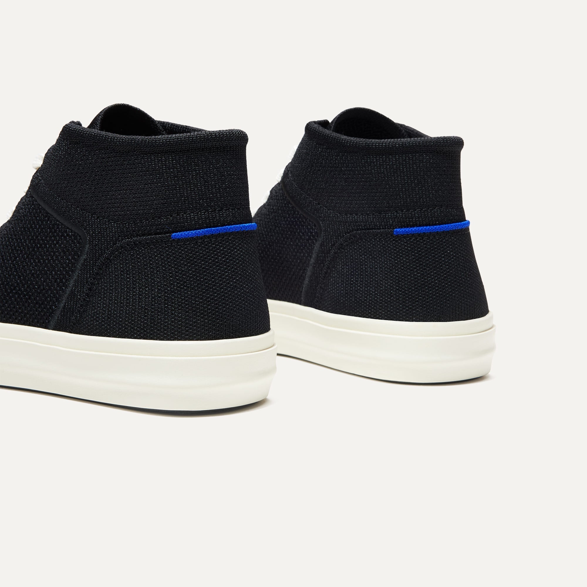 The Women's High Top Sneaker - Black(Black,5)
