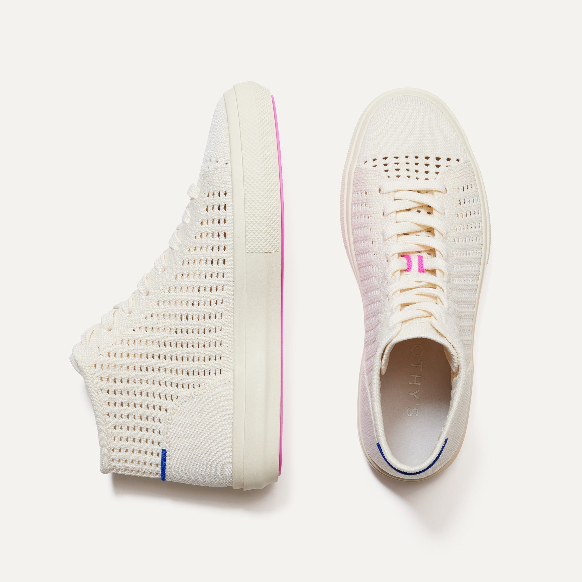 The Women's High Top Sneaker - Courtside White(Courtside White,5)