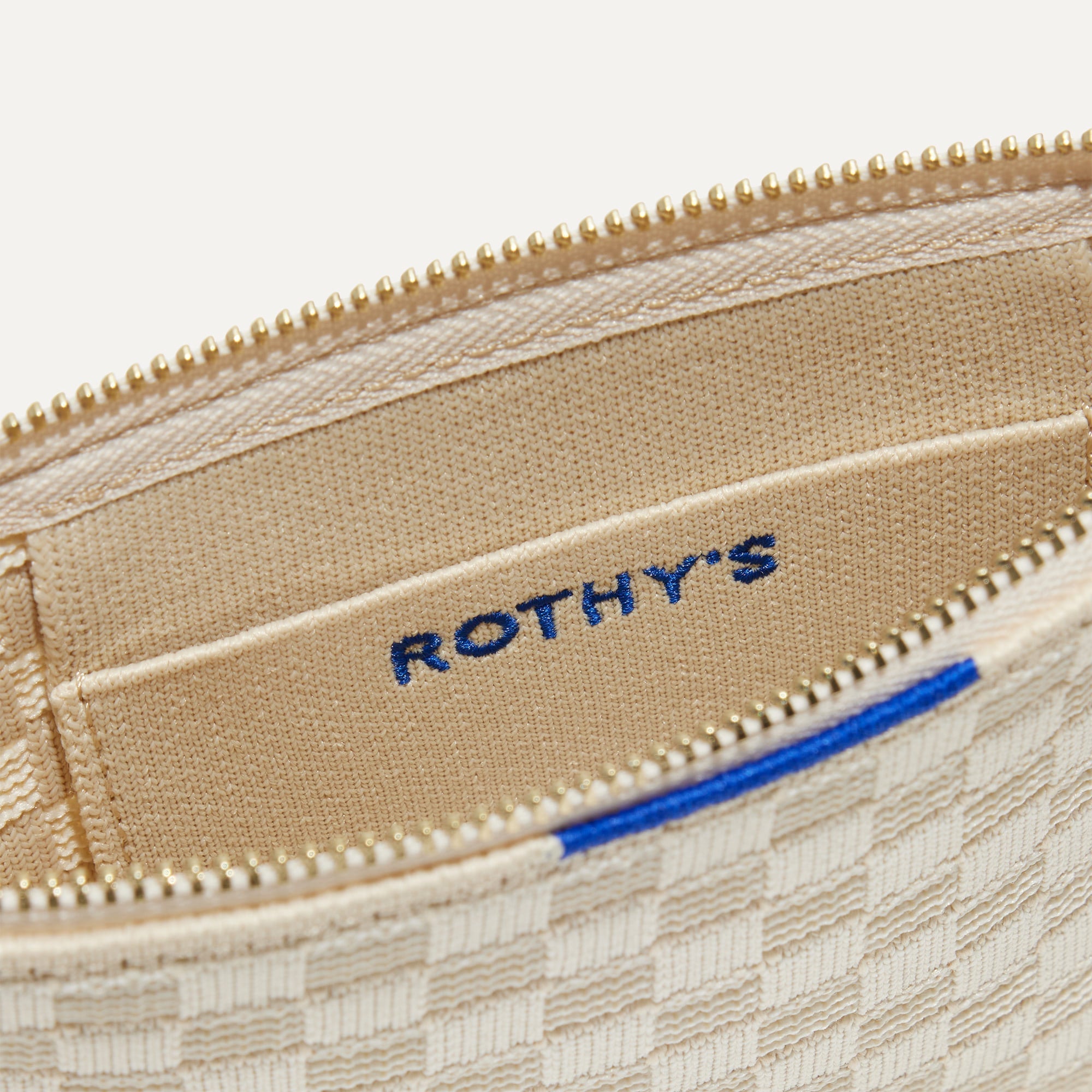 The Wallet Wristlet - Vanilla Basketweave(Vanilla Basketweave)