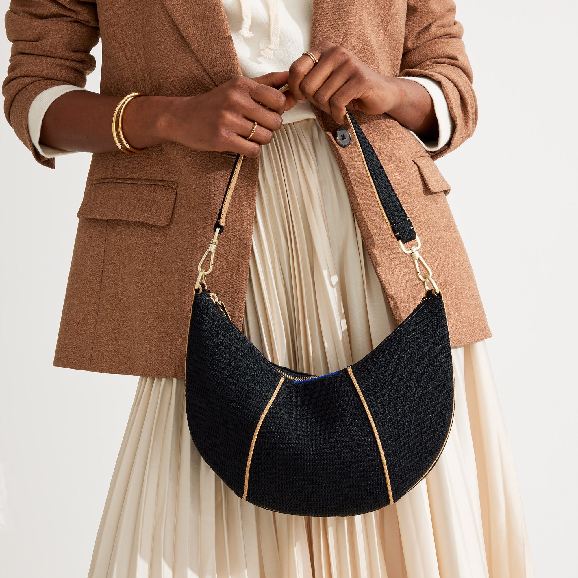 The Crescent Bag - Black(Black)