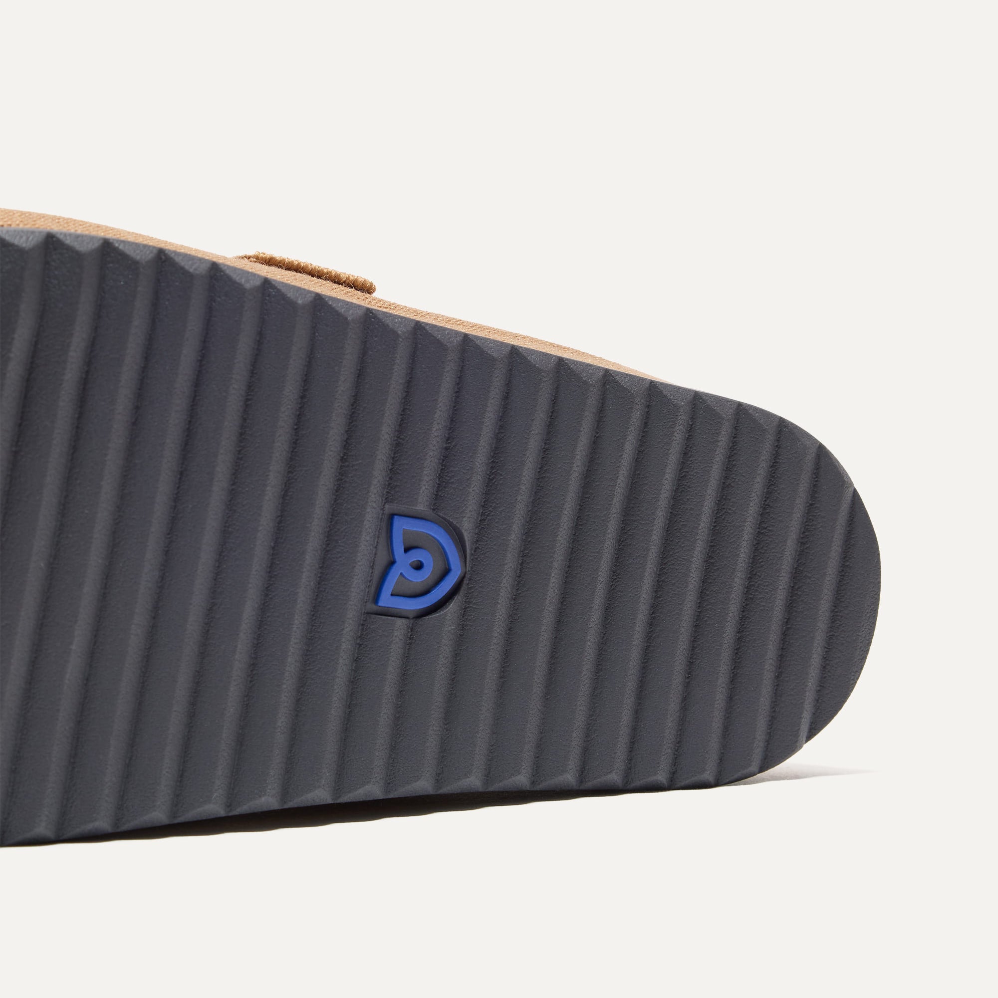 The Men's Clog - Butternut(Butternut,7)
