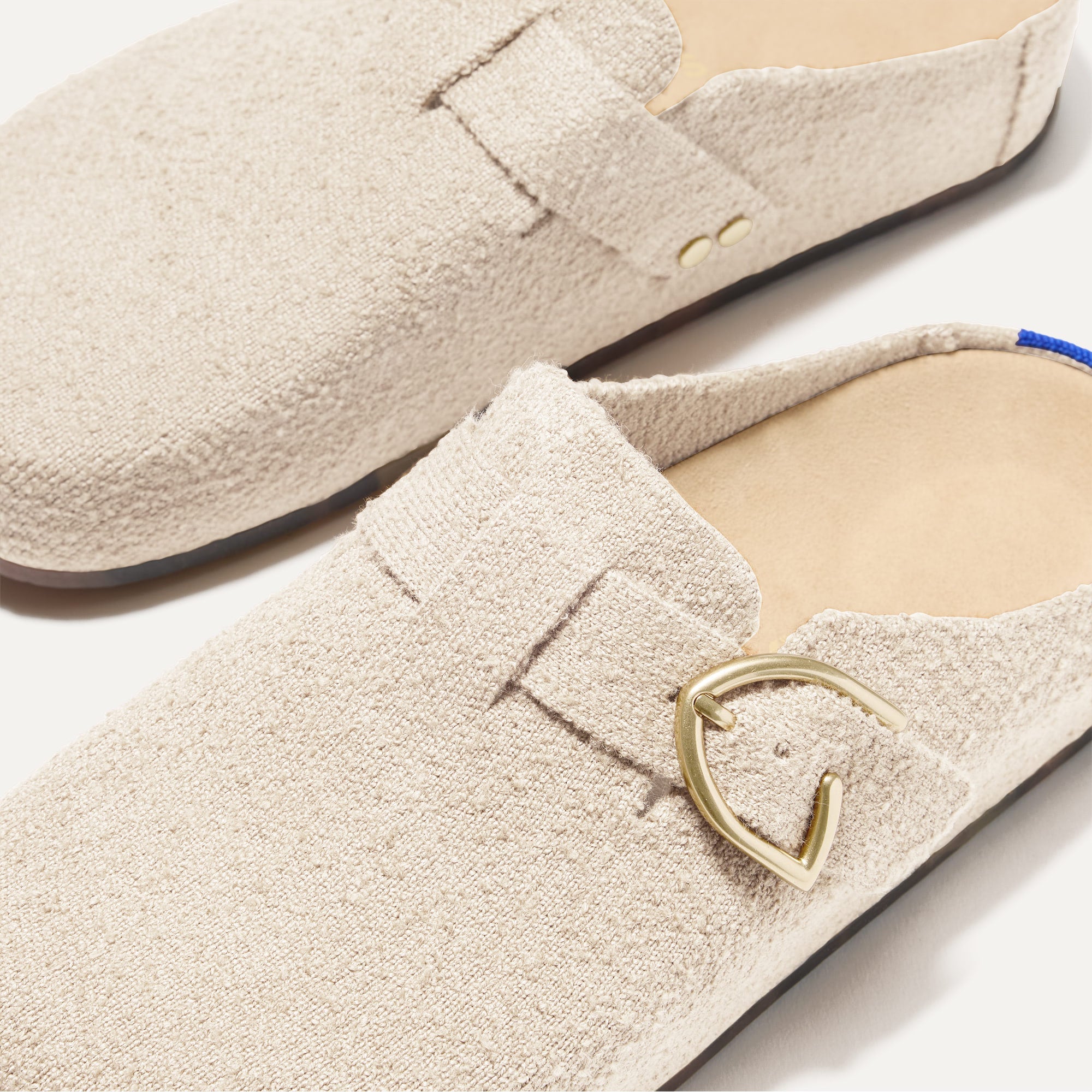The Buckle Clog - Honeybun Bouclé(Honeybun Bouclé,5)