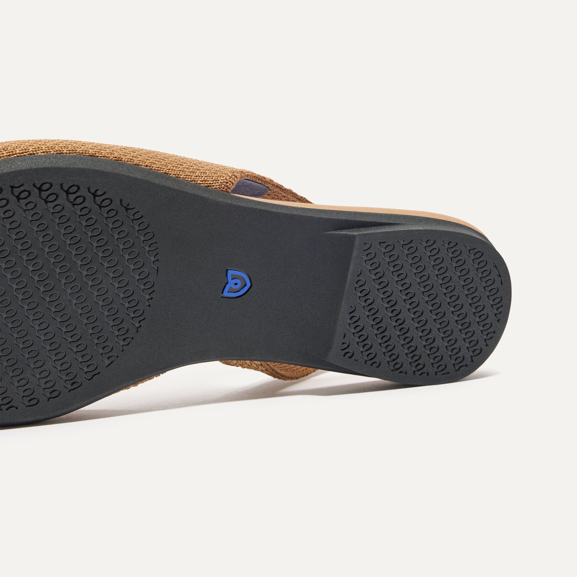 The Almond Slingback - Tawny Captoe(Tawny Captoe,5)