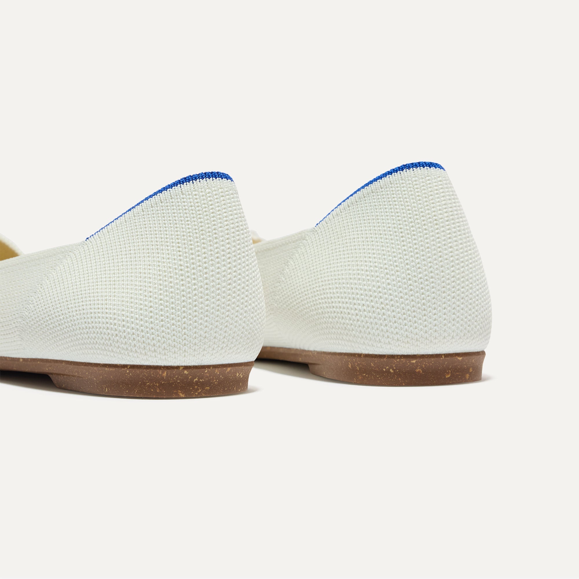The Petal Point II - White(White,5)