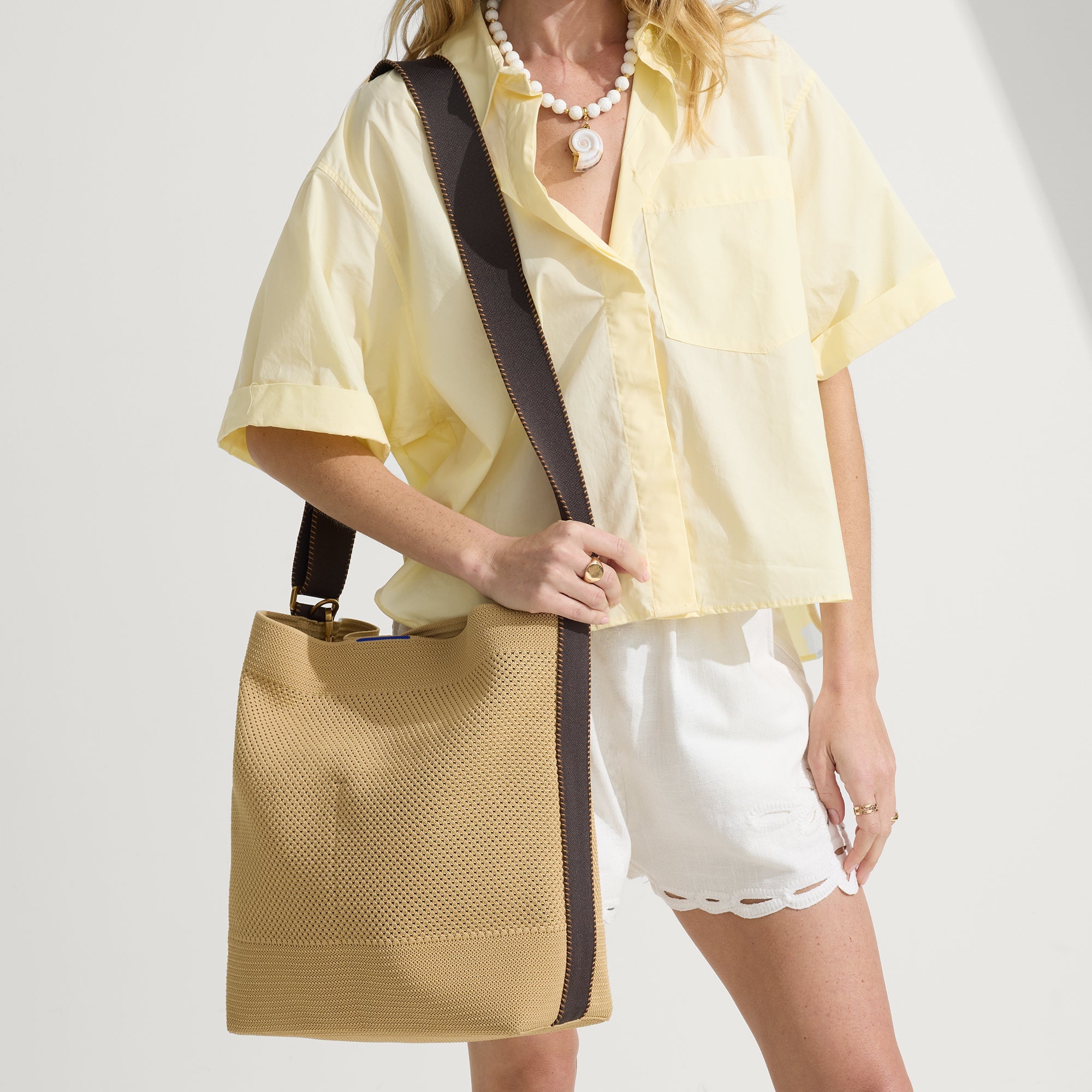 The Bucket Bag - Brown Butter(Brown Butter)