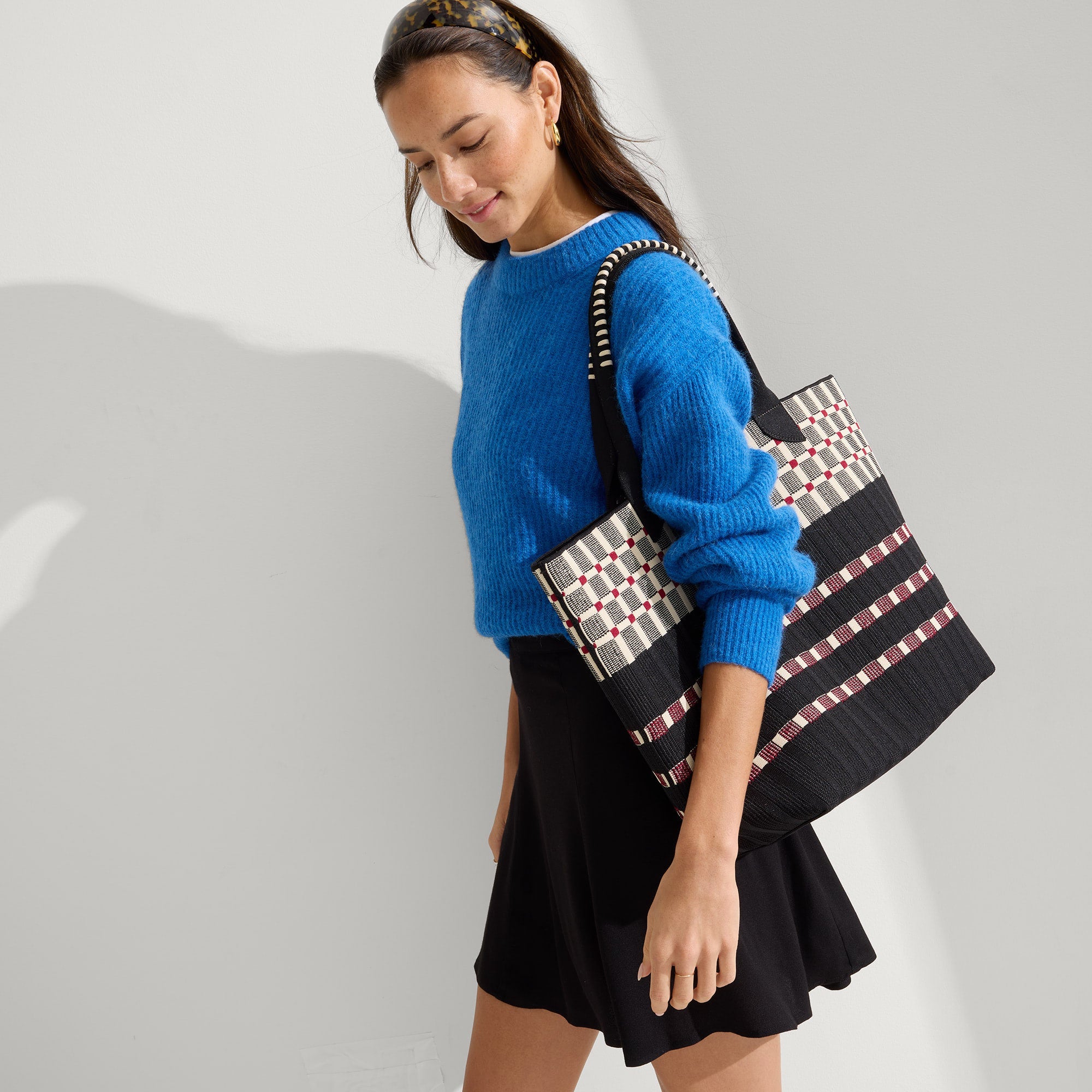 The Lightweight Tote - Newspaper(Newspaper)